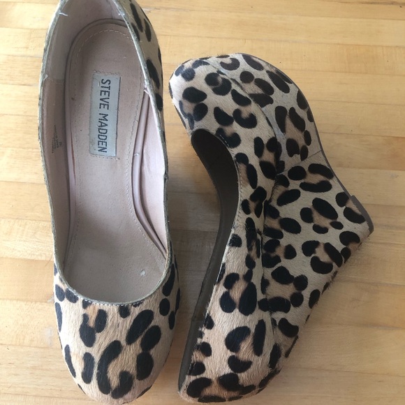 Steve Madden Pammyy Leopard 7.5 wedges - Picture 6 of 10